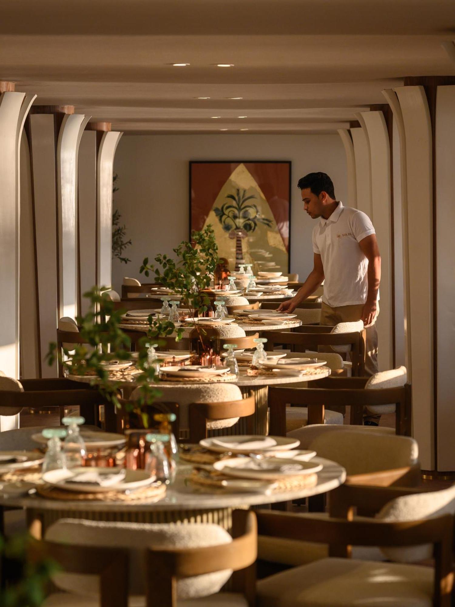 Soleil Nile Cruise - Every Monday From Luxor For 4 & 7 Nights, And Every Friday From Aswan For 3 & 7 Nights 外观 照片